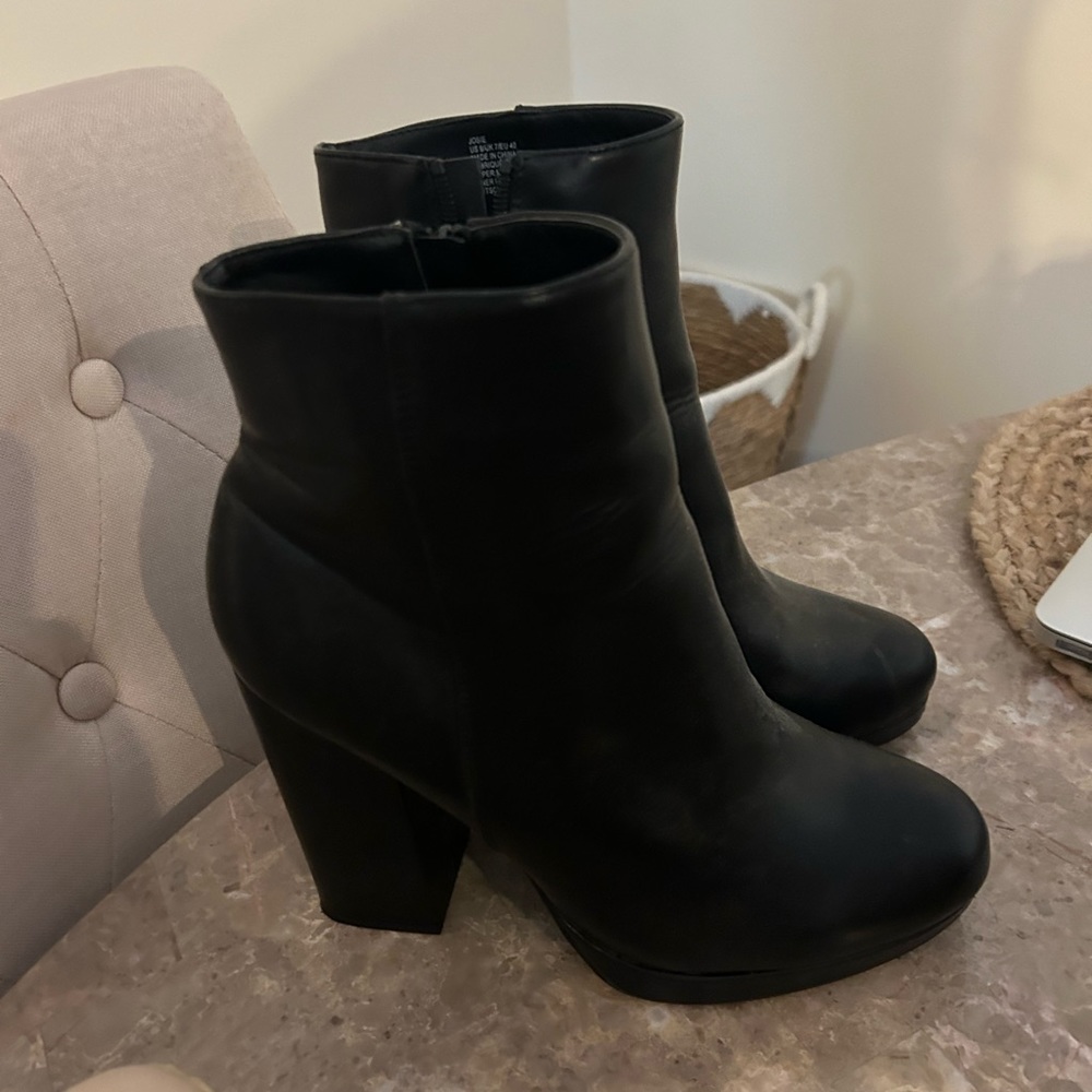 black heeled booties